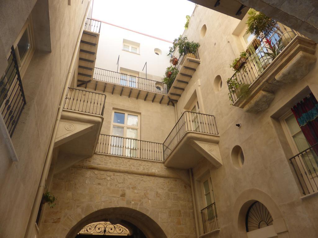 Appartamento In Palazzo Lampedusa Palermo Kültér fotó