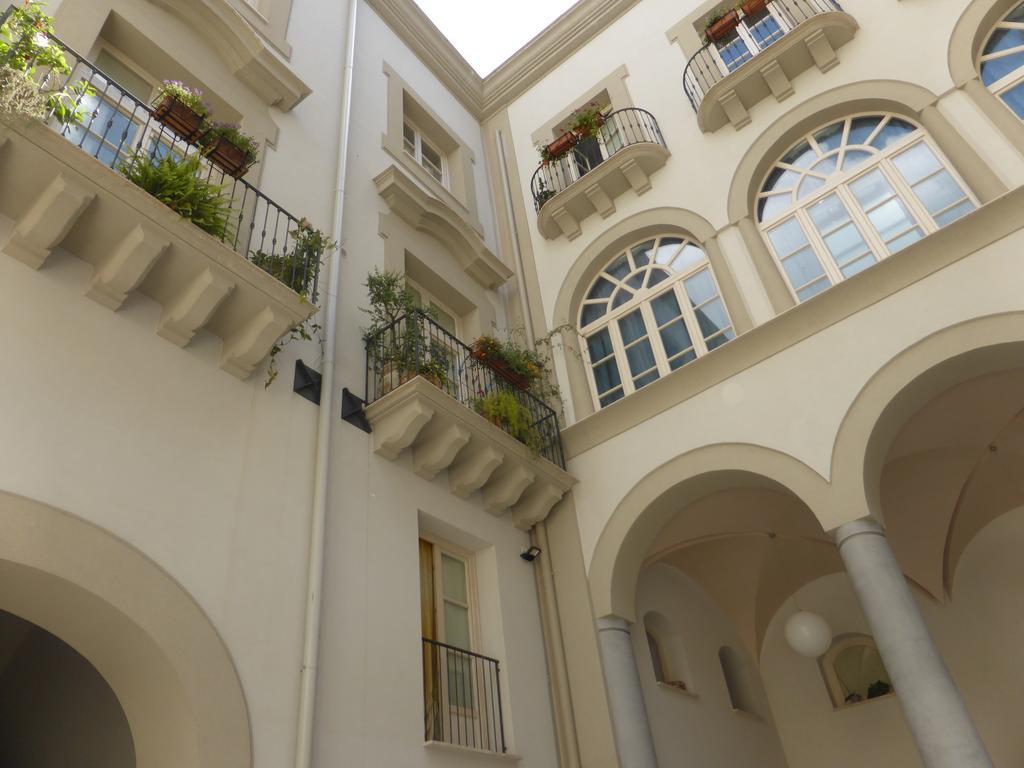 Appartamento In Palazzo Lampedusa Palermo Kültér fotó