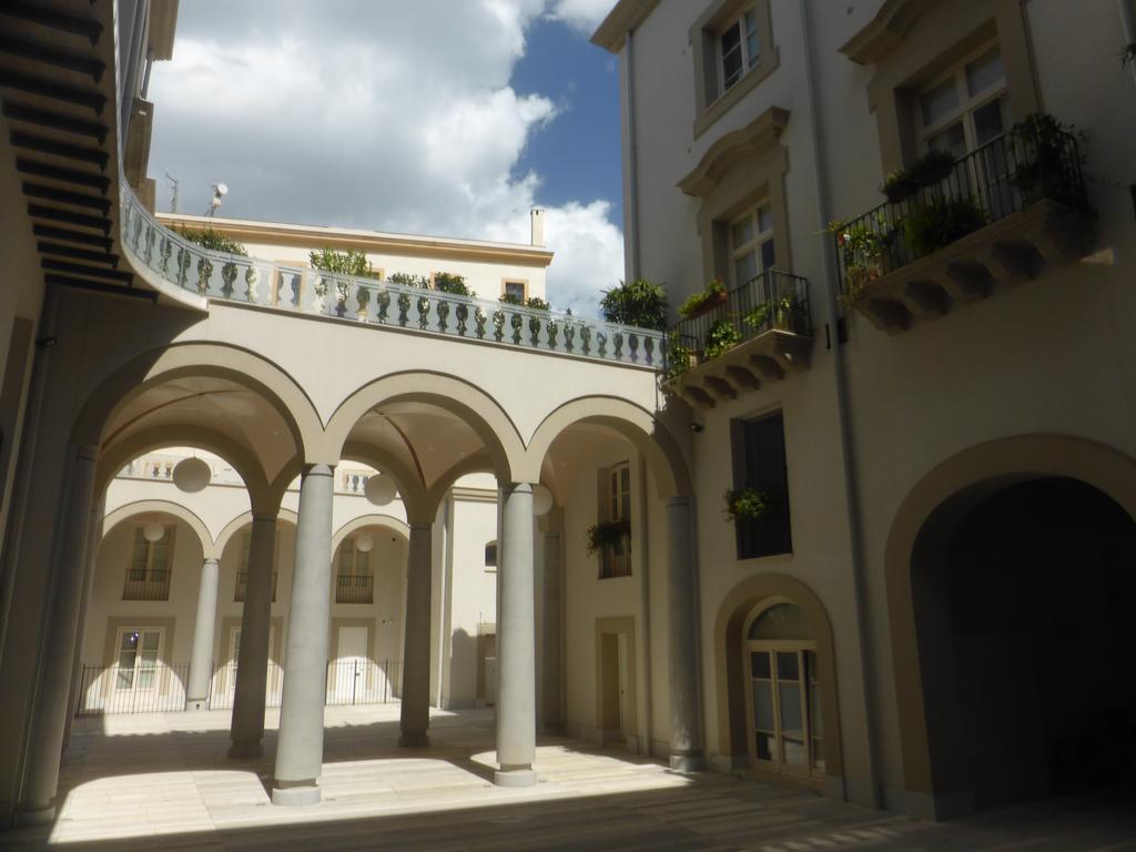 Appartamento In Palazzo Lampedusa Palermo Kültér fotó