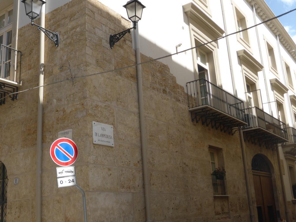 Appartamento In Palazzo Lampedusa Palermo Kültér fotó